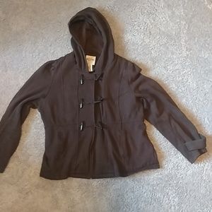 Hooded sweatshirt with toggle closure